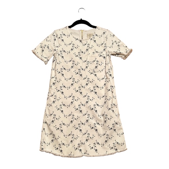 Current/elliot Short sleeved Floral Denim Mini Dress with frayed hem. - Picture 9 of 15